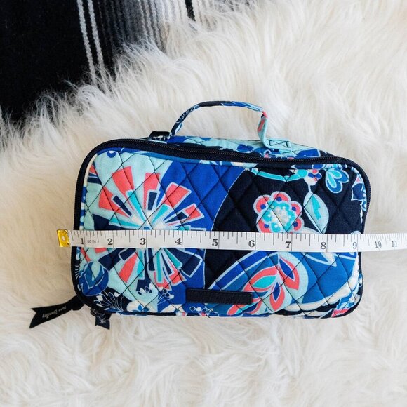 VERA BRADLEY LOTUS FLOWER SWIRL "BLUSH & BRUSH" COSMETIC CASE - Picture 8 of 12